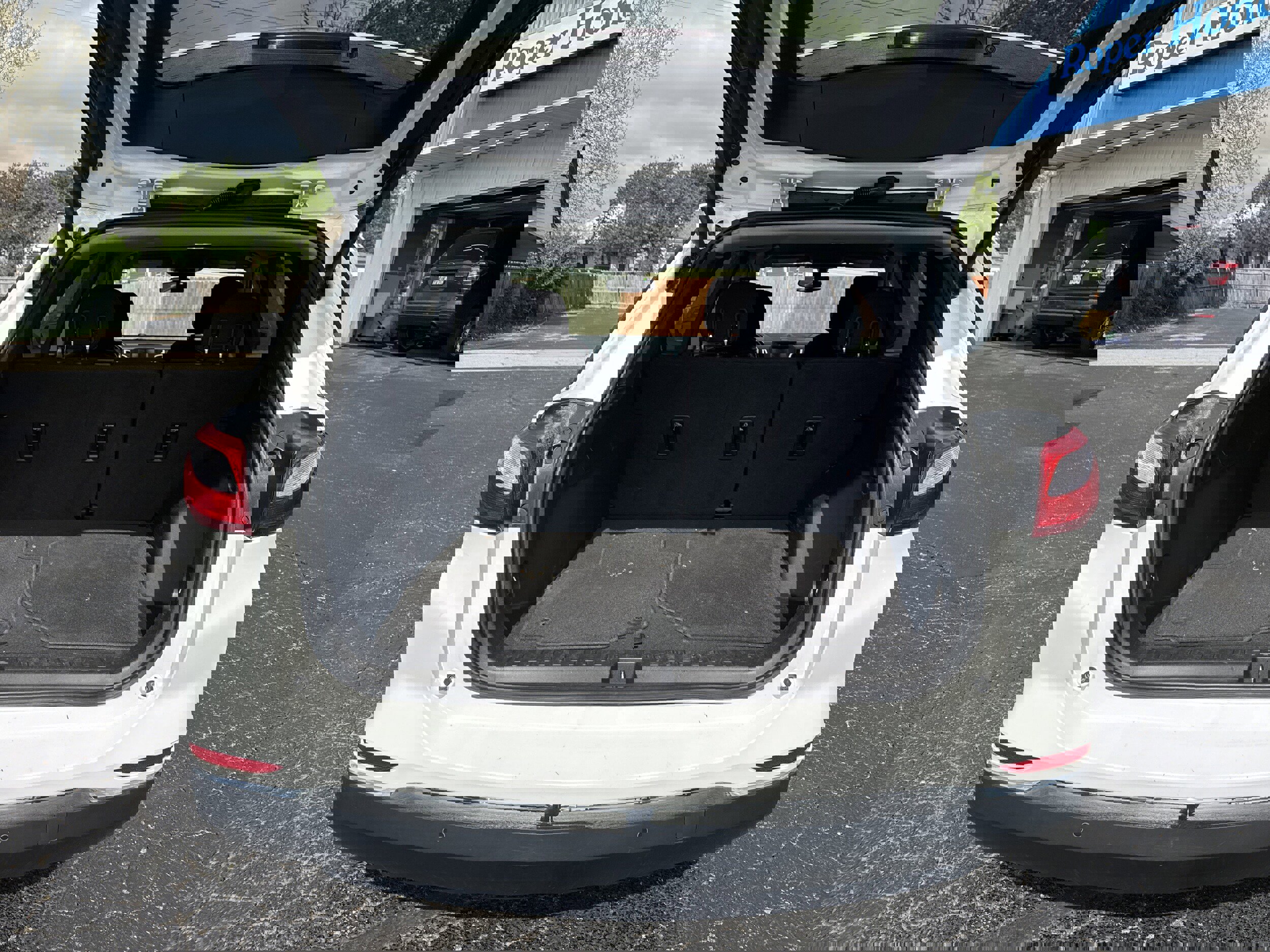 Used 2018 Chevrolet Equinox LT image 10