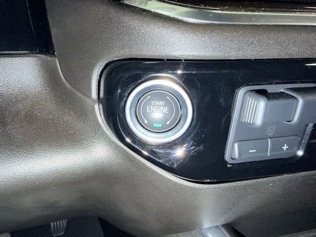 Certified 2024 Chevrolet Silverado 2500 LTZ w/ LTZ Convenience Package image 17