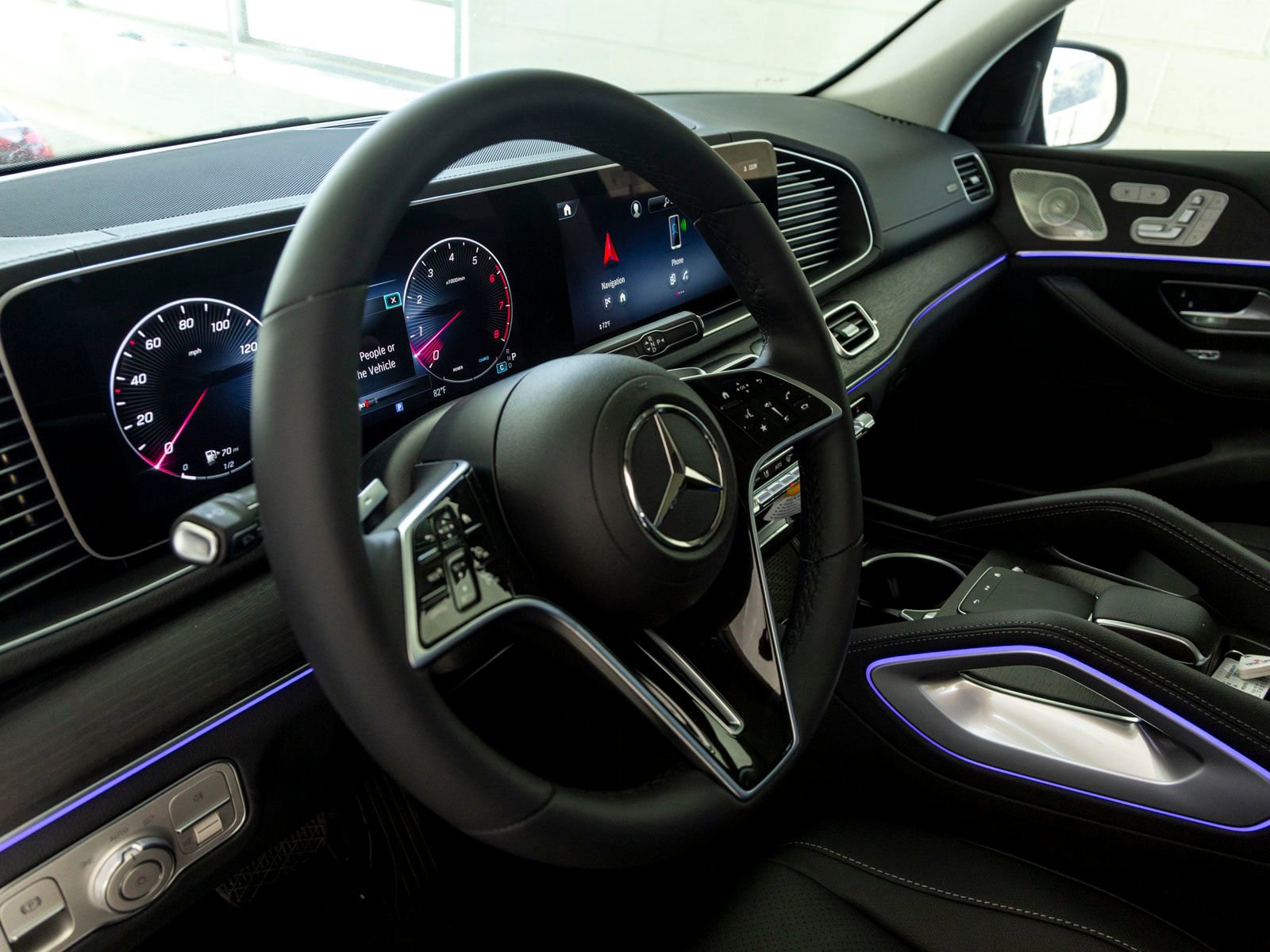 New 2026 Mercedes-Benz GLE 450 4MATIC image 14