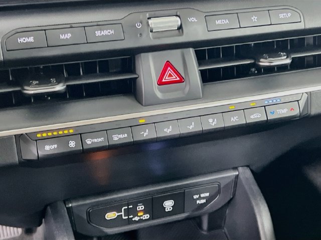 New 2026 Kia K4 FWD image 15