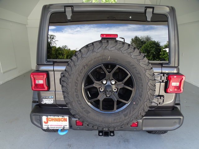 Certified 2024 Jeep Wrangler Unlimited AWD/4WD image 19