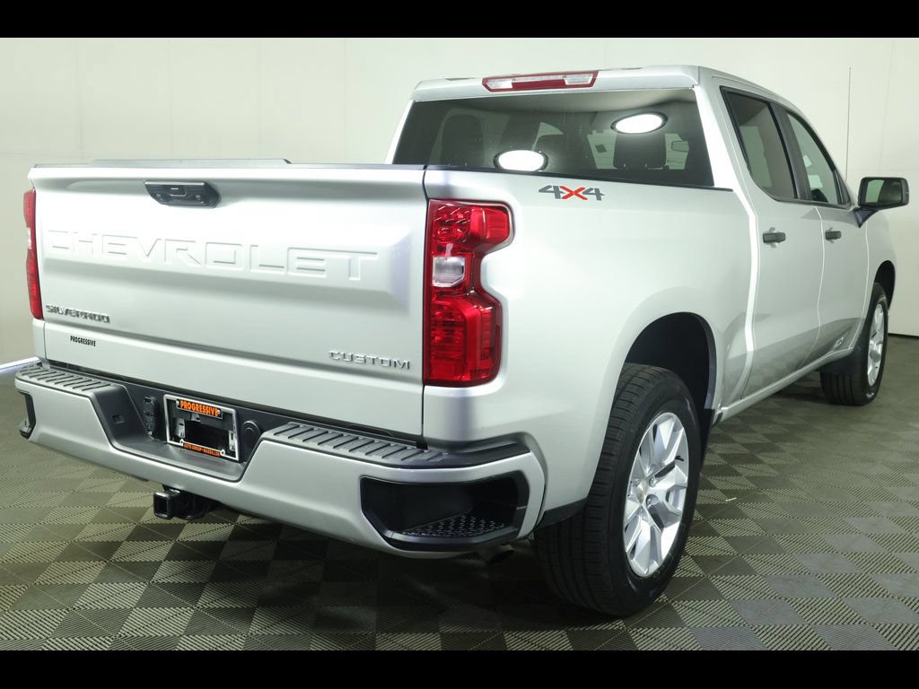Used 2022 Chevrolet Silverado 1500 Custom AWD/4WD image 18