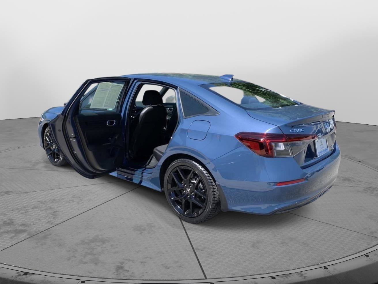 Certified 2025 Honda Civic FWD Hybrid Sedan image 36