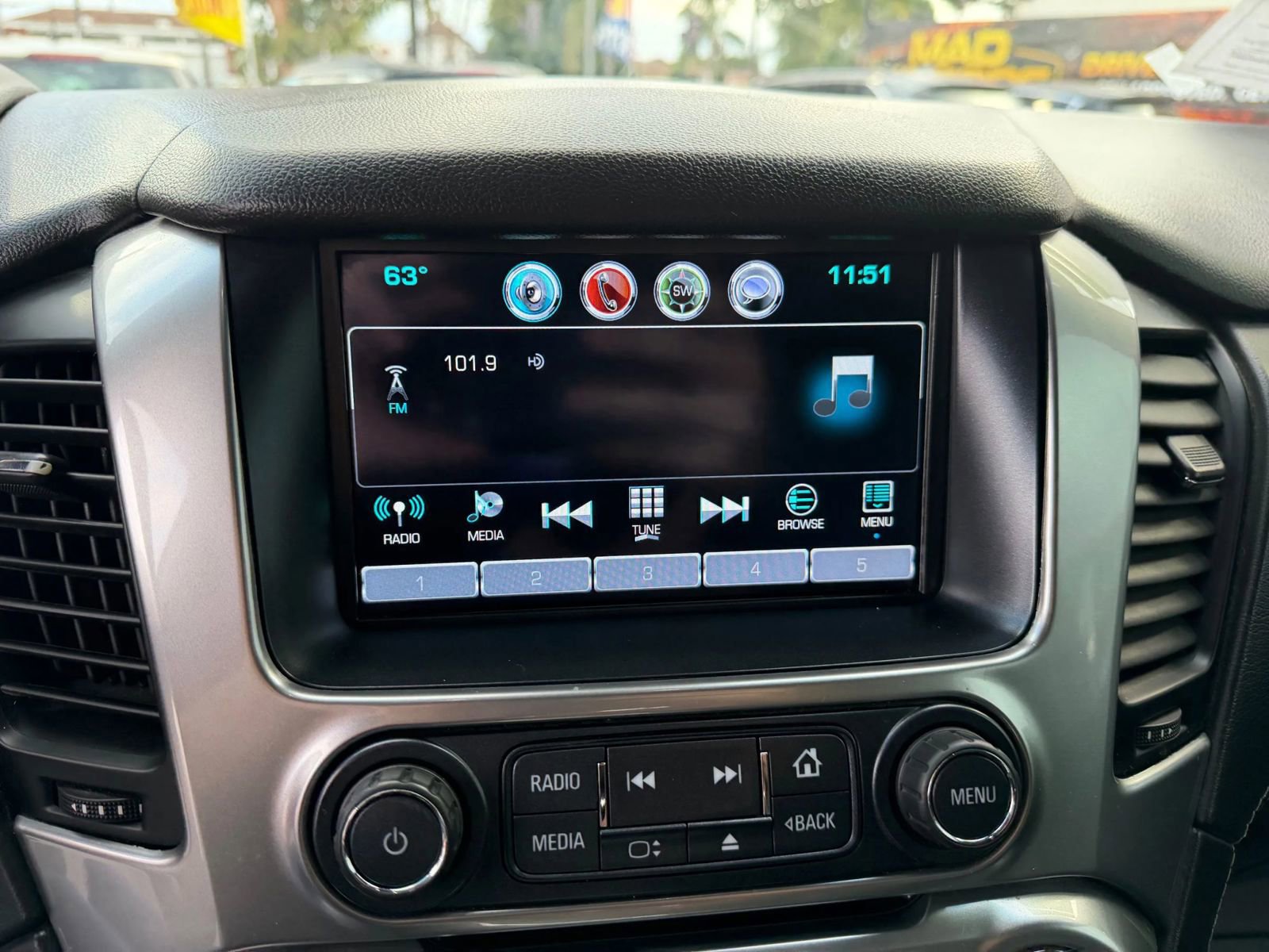 Used 2017 Chevrolet Tahoe LT RWD image 18