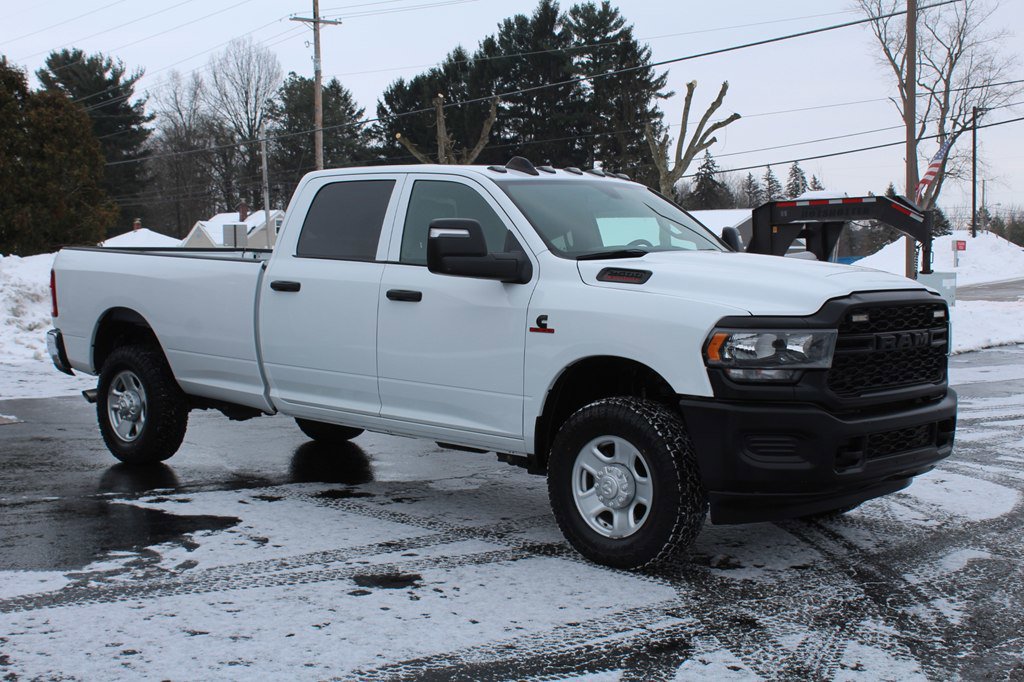 Used 2023 RAM 2500 Tradesman image 9
