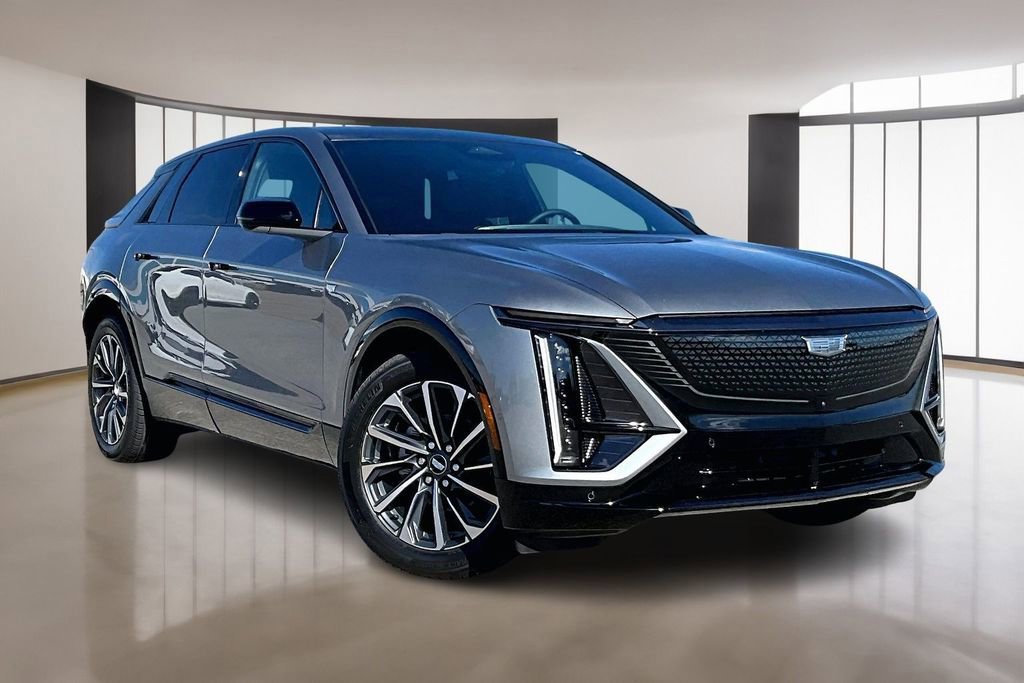 New 2026 Cadillac Lyriq Sport AWD/4WD image 2