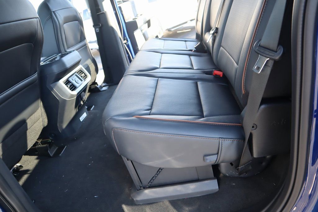 New 2026 Ford F250 Lariat w/ Black Appearance Package image 13