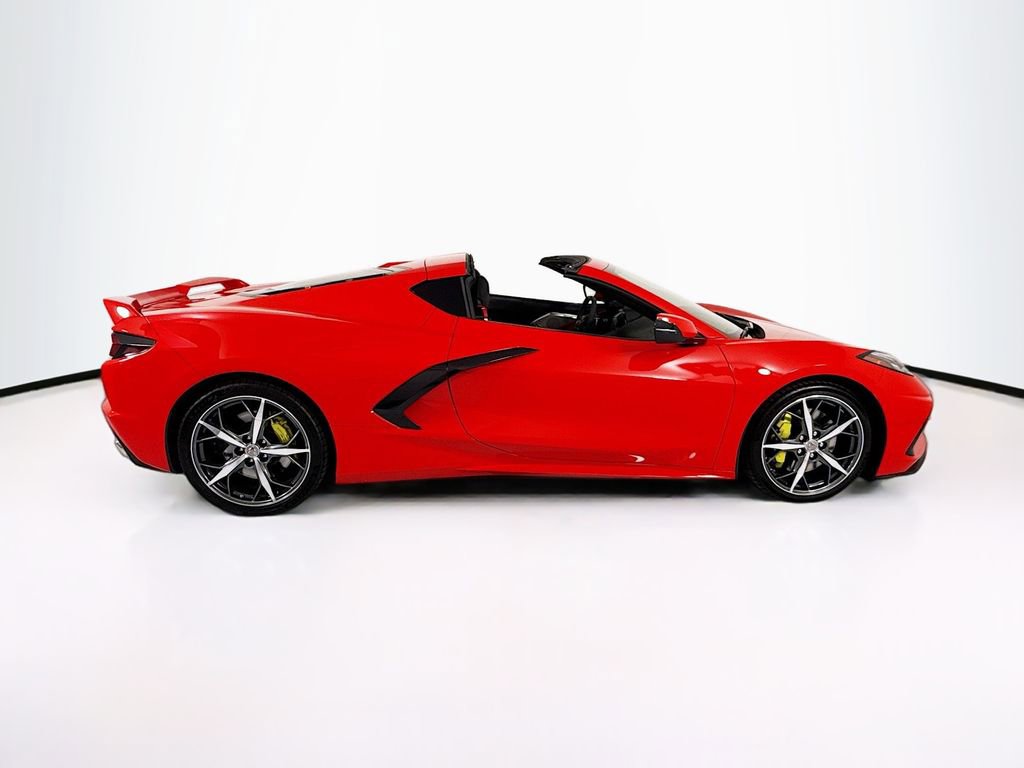 Used 2020 Chevrolet Corvette Stingray Premium Cpe w/ 3LT Preferred Equipment Group image 4