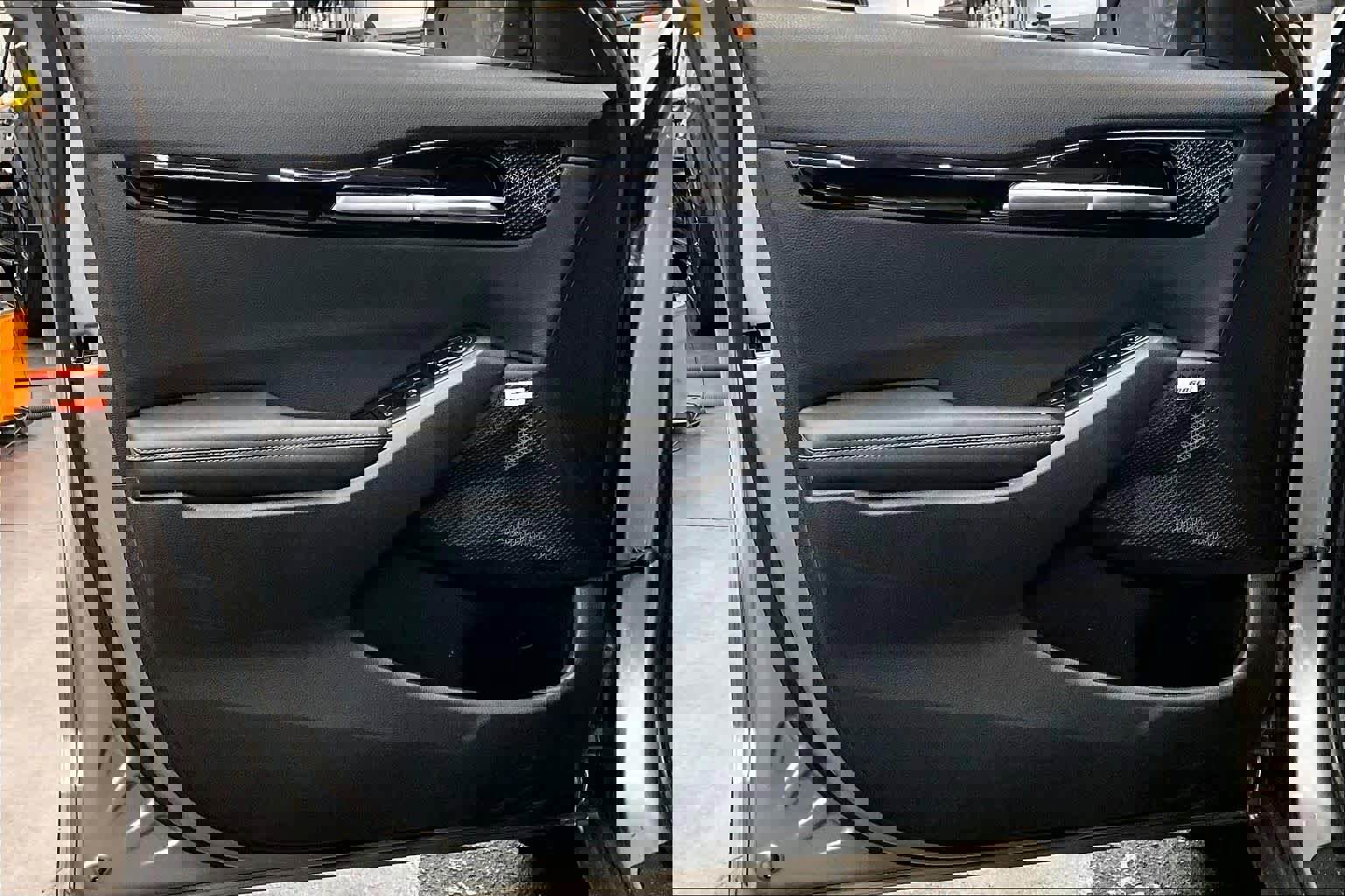 Used 2022 Kia Seltos SX w/ Sunroof Package image 21