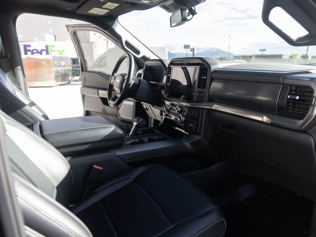 Used 2025 Ford F150 Lariat AWD/4WD image 22