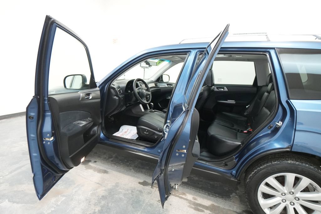 Used 2012 Subaru Forester 2.5X Touring image 18