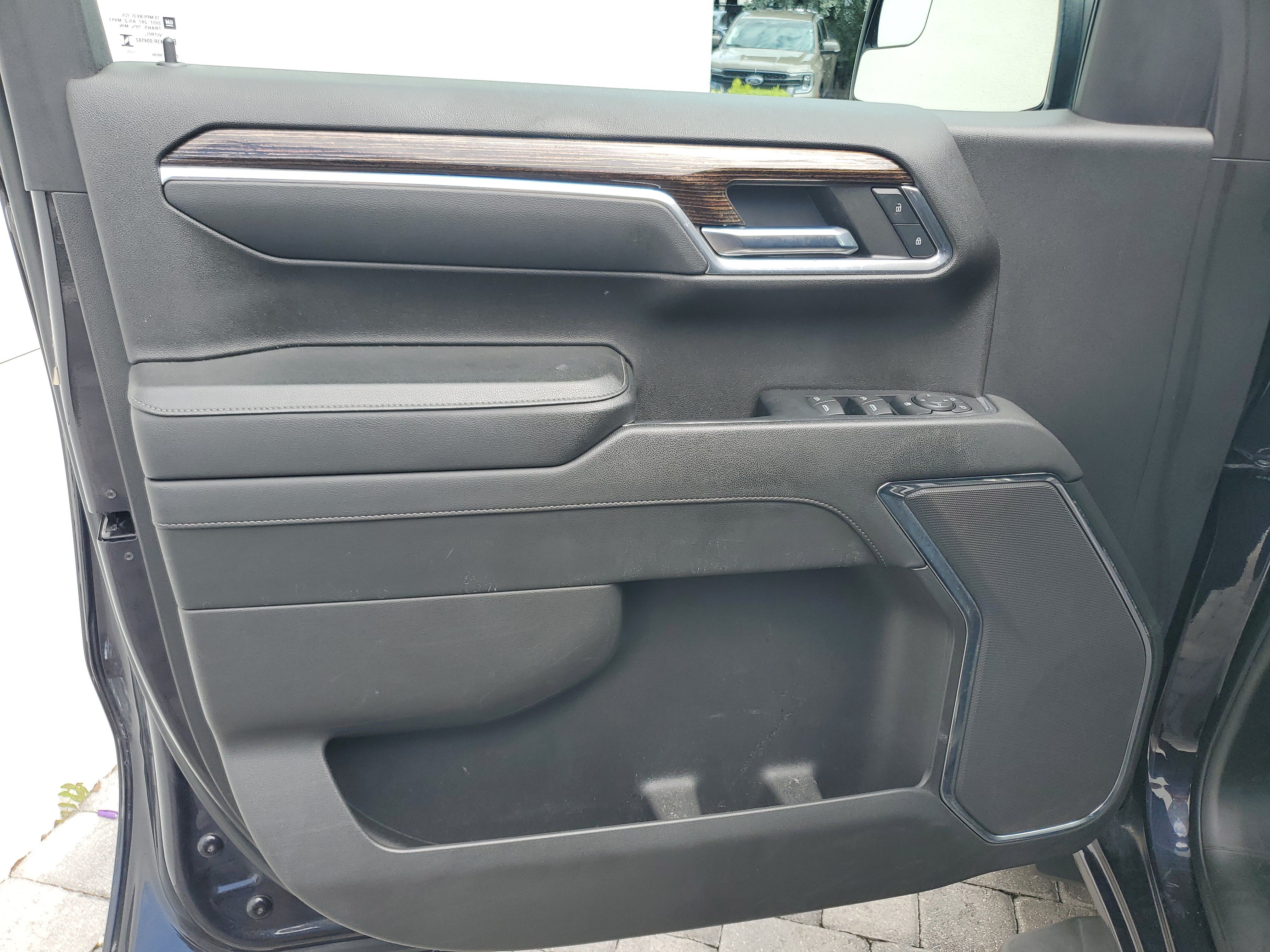 Used 2023 GMC Sierra 1500 Elevation AWD/4WD image 9