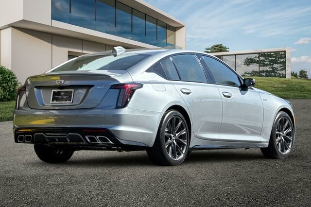 New 2026 Cadillac CT5 V image 4