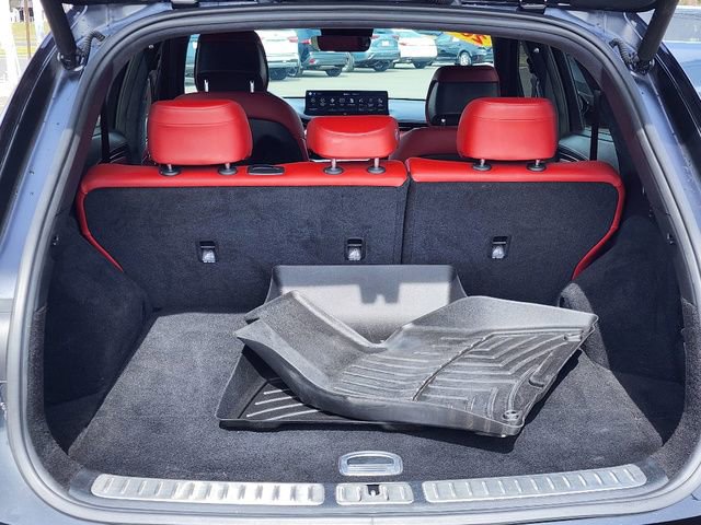 Used 2022 Genesis GV70 3.5T Sport w/ Sport Advanced Package image 17