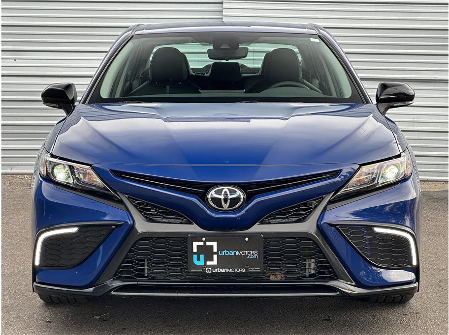 Used 2024 Toyota Camry SE AWD/4WD image 7