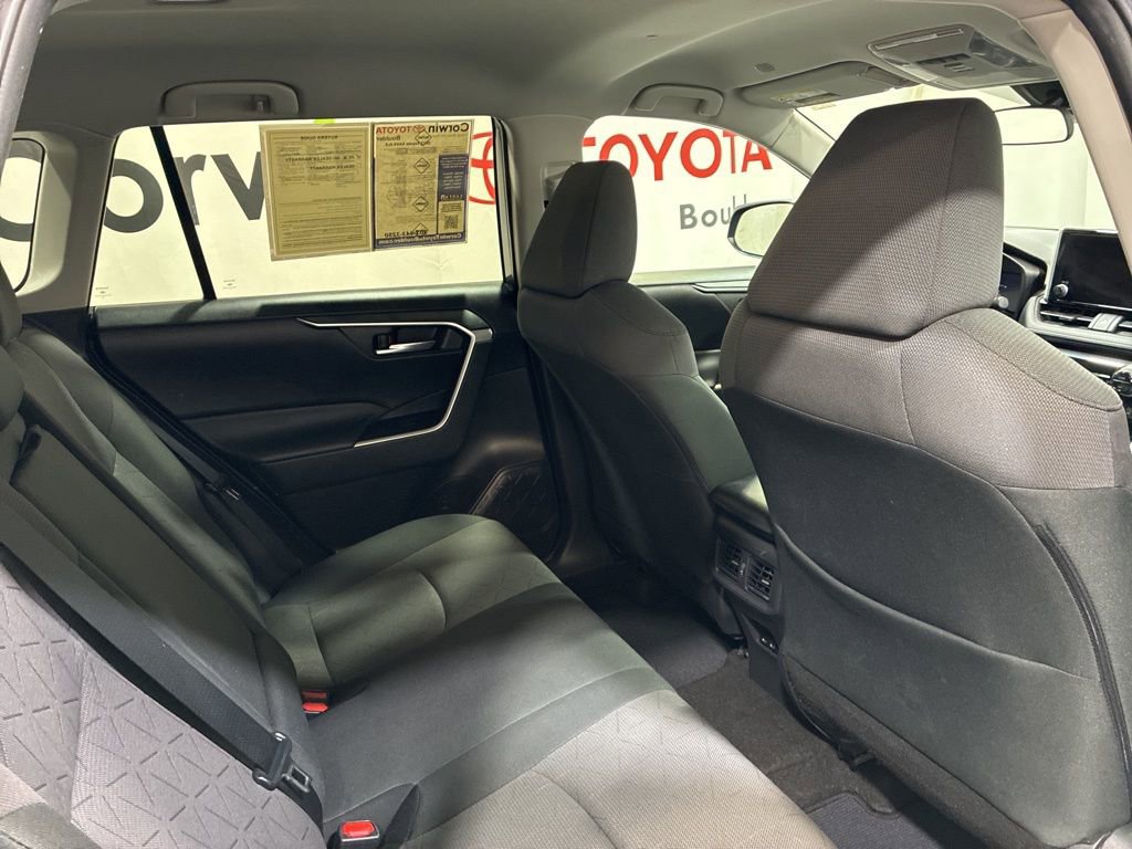 Used 2023 Toyota RAV4 XLE AWD/4WD image 15