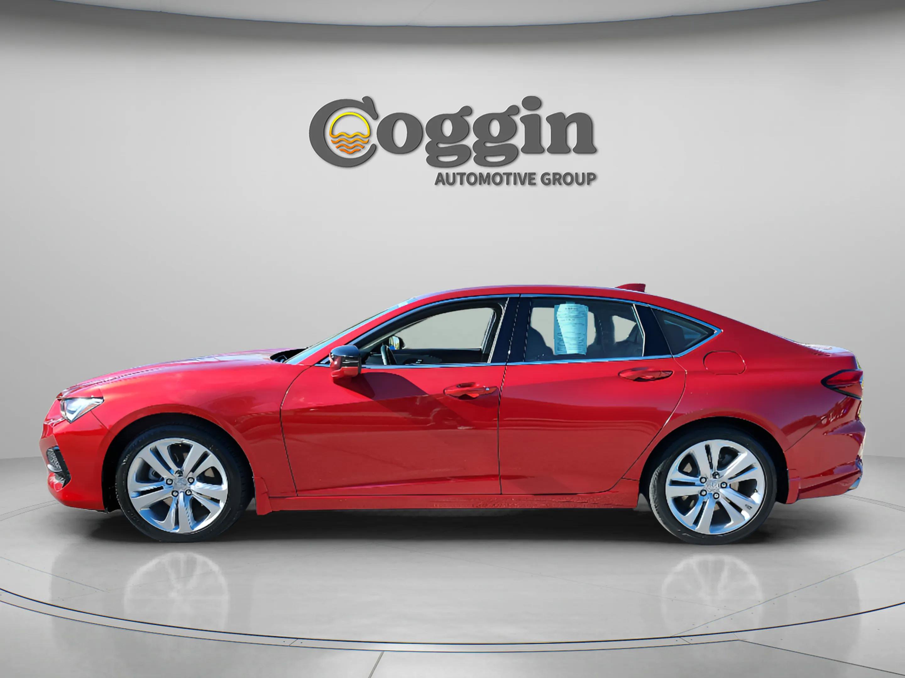 Used 2022 Acura TLX w/ Technology Package image 2