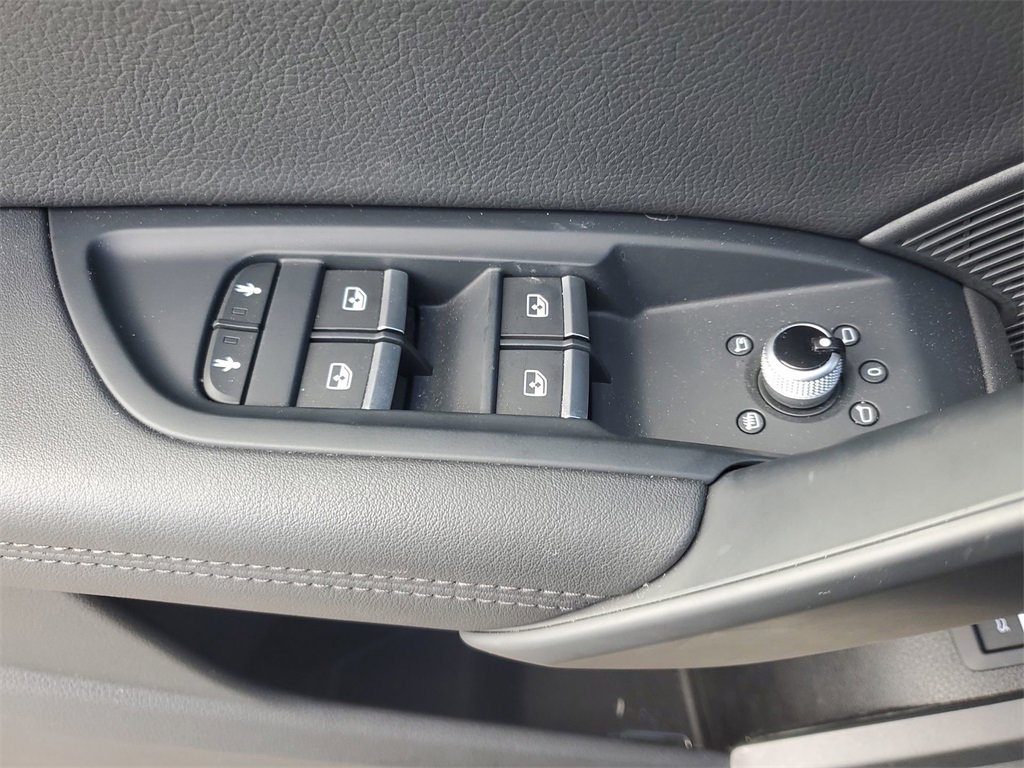 Used 2020 Audi Q5 Prestige image 20