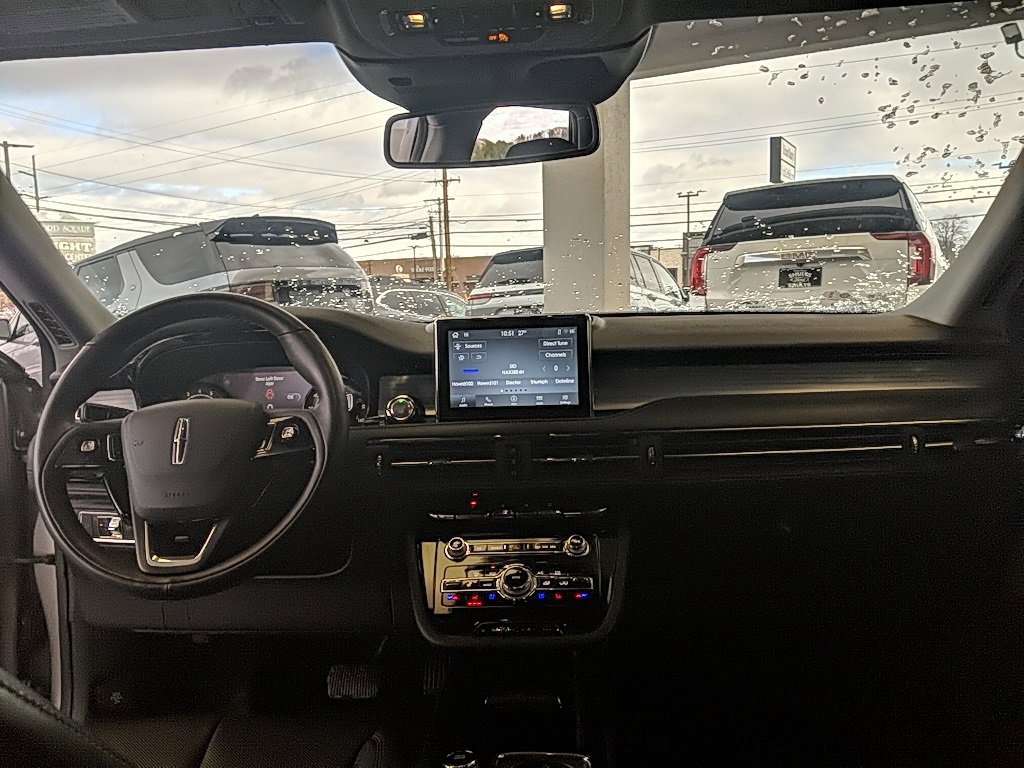 Certified 2022 Lincoln Corsair AWD w/ Premium Package image 15