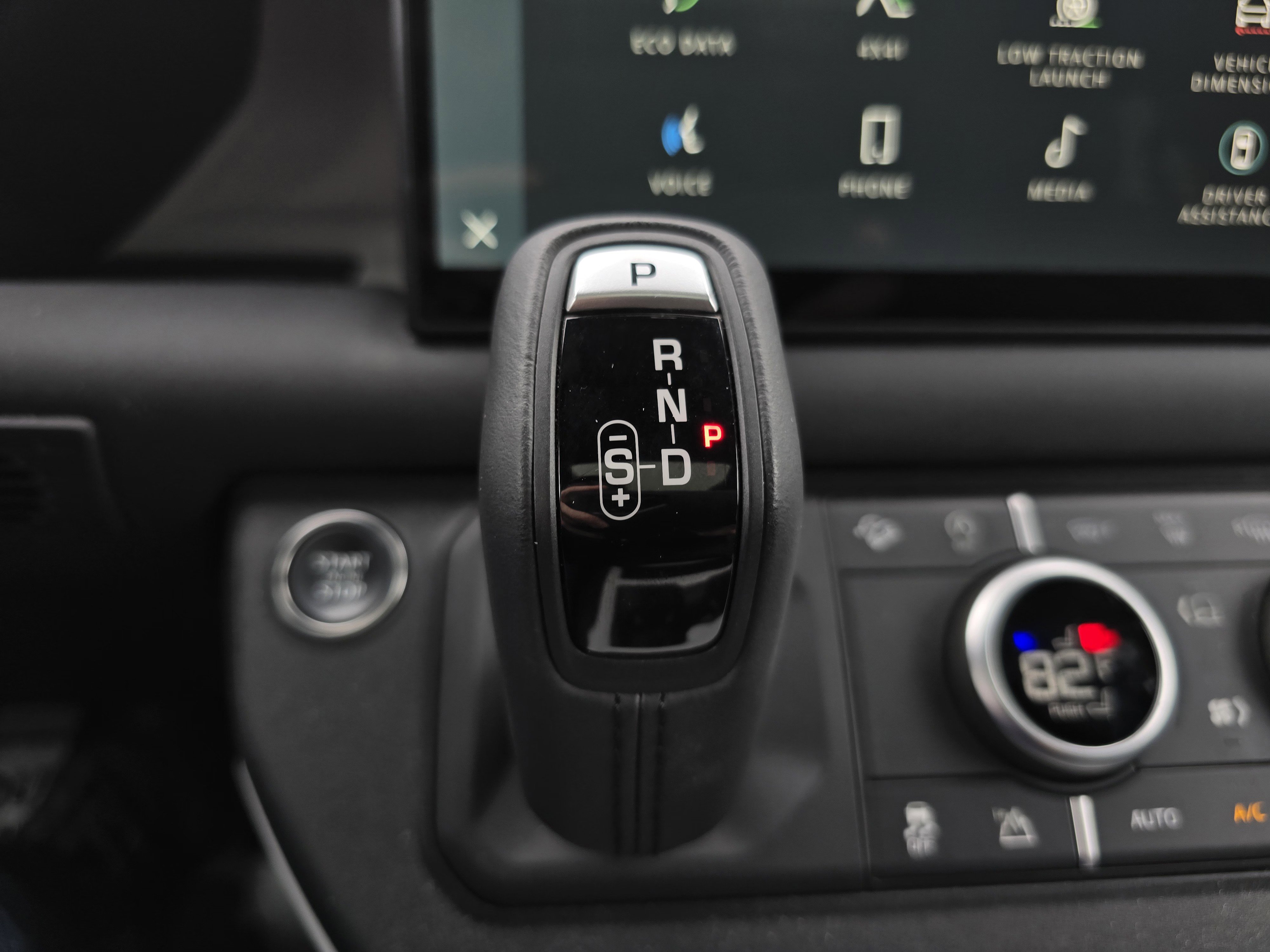 Used 2025 Land Rover Defender 110 S AWD/4WD image 24