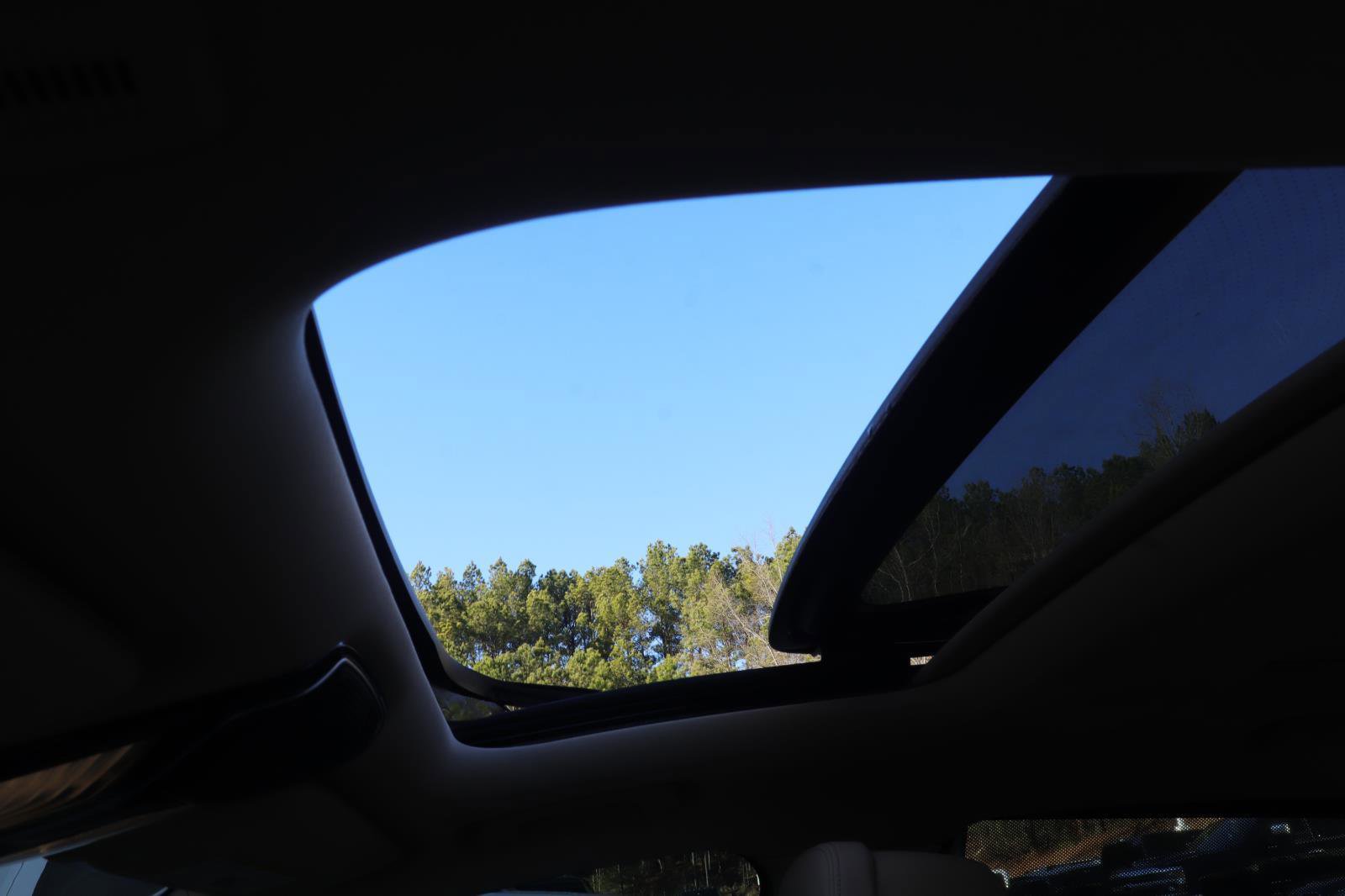 Used 2018 BMW 740i image 20