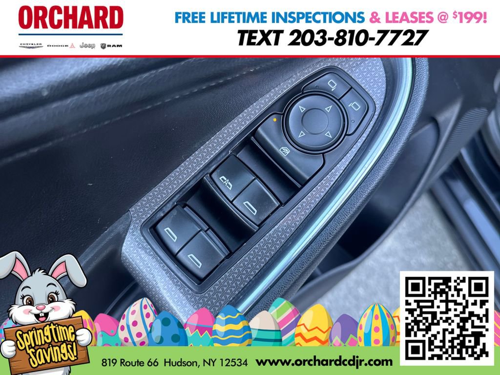 Used 2017 Chevrolet Malibu LT w/ Leather Package image 11