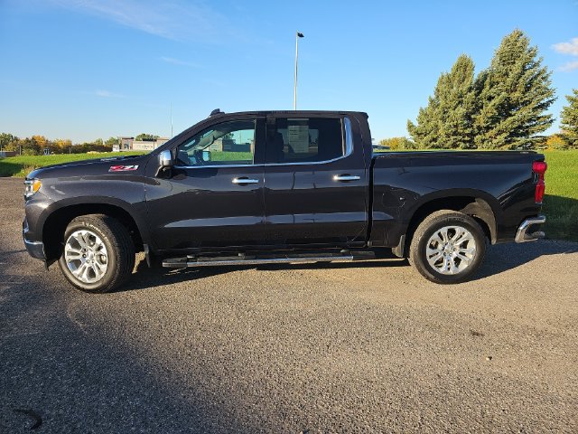 Used 2023 Chevrolet Silverado 1500 LTZ w/ LTZ Premium Package AWD/4WD image 2