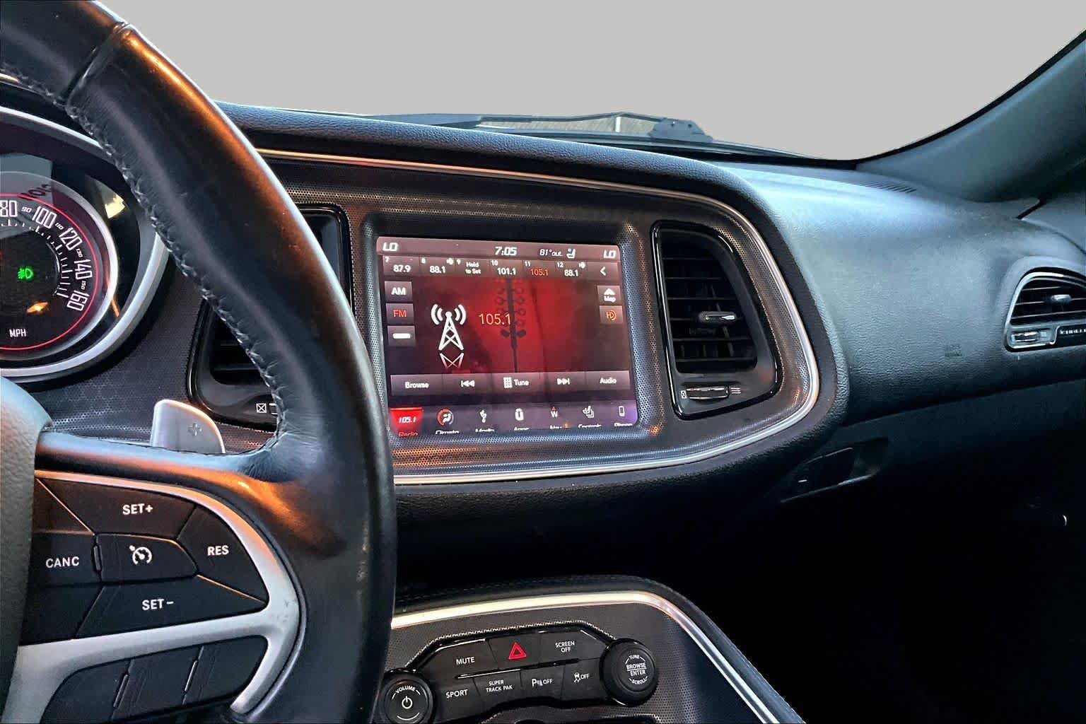 Used 2018 Dodge Challenger SXT Plus RWD image 7