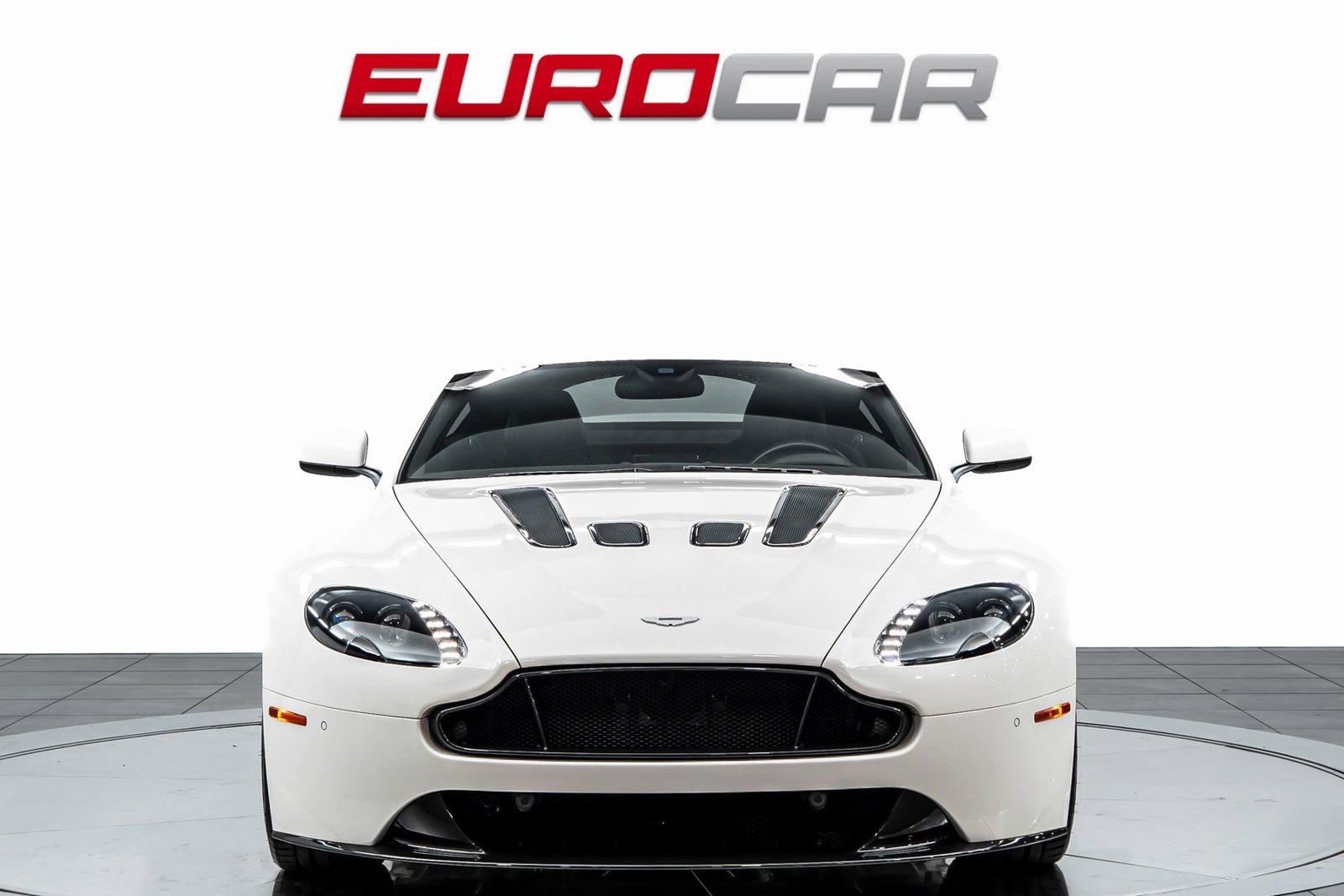 Used 2017 Aston Martin V12 Vantage S image 8