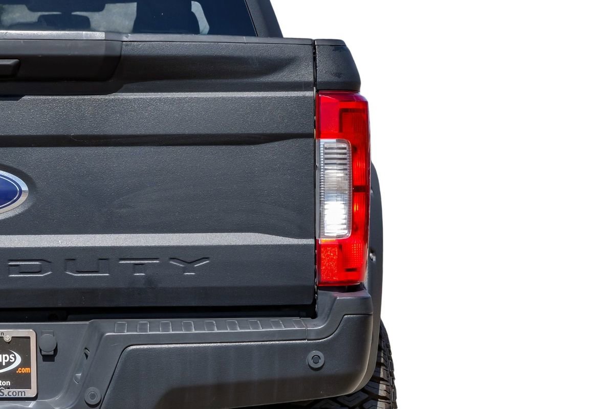 Used 2017 Ford F250 XLT w/ XLT Value Package image 51