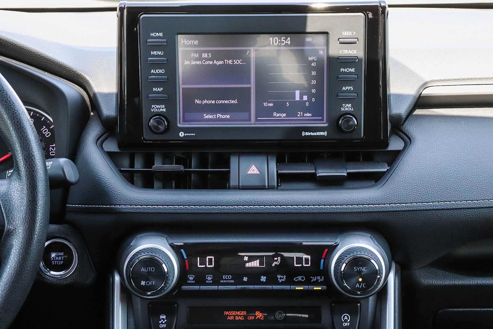 Used 2022 Toyota RAV4 XLE w/ Convenience Package FWD image 18