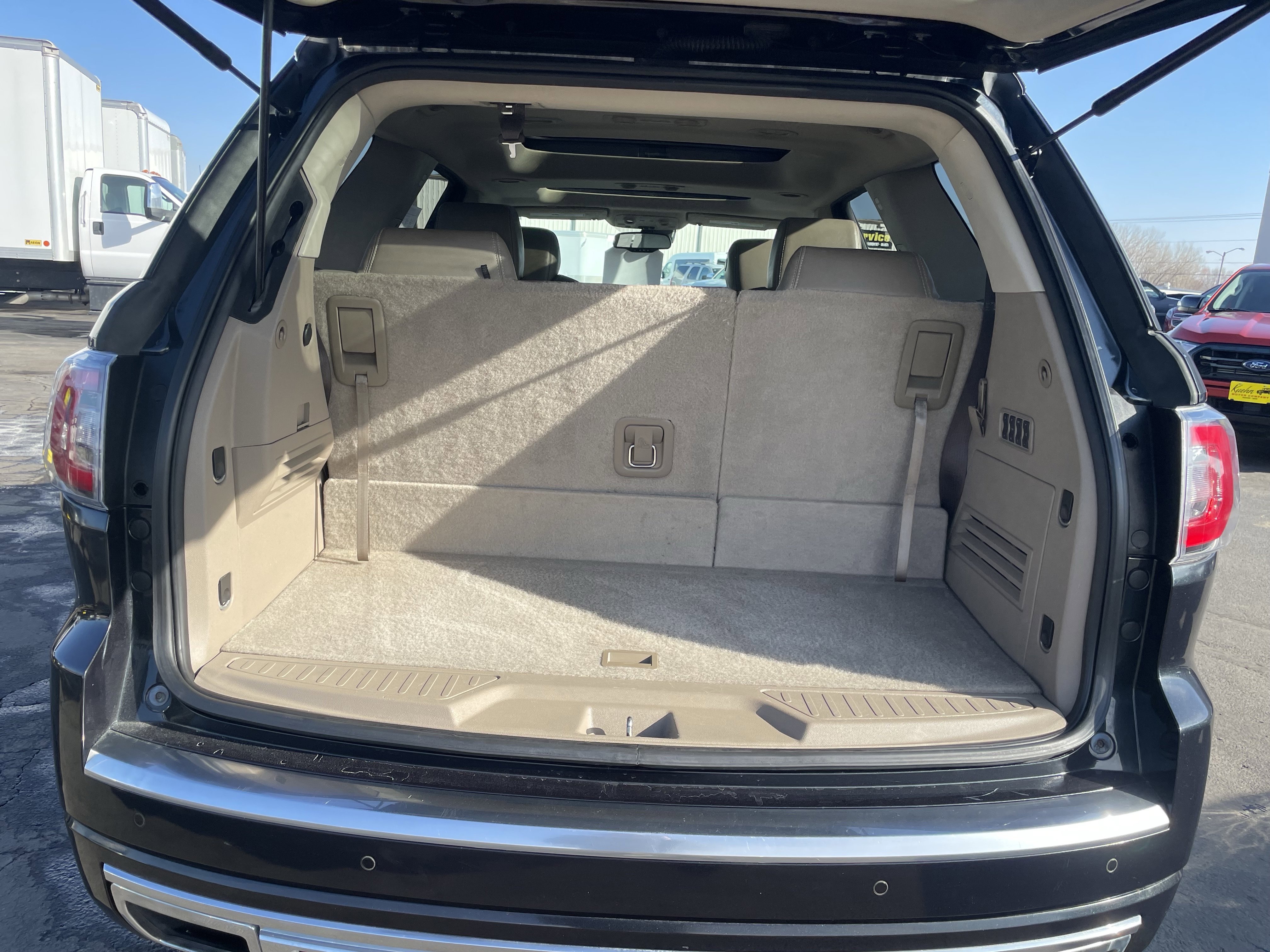 Used 2015 GMC Acadia Denali image 9