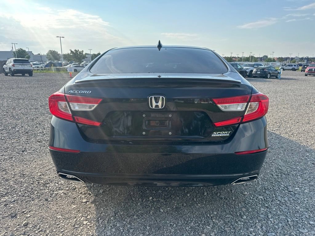 Used 2022 Honda Accord Sport Special Edition image 9