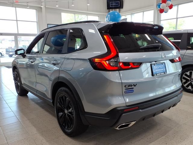 Certified 2026 Honda CR-V Sport Touring image 8