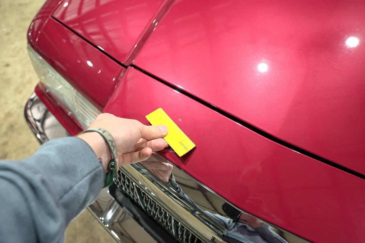 Used 1990 Lincoln Mark VII LSC RWD image 33