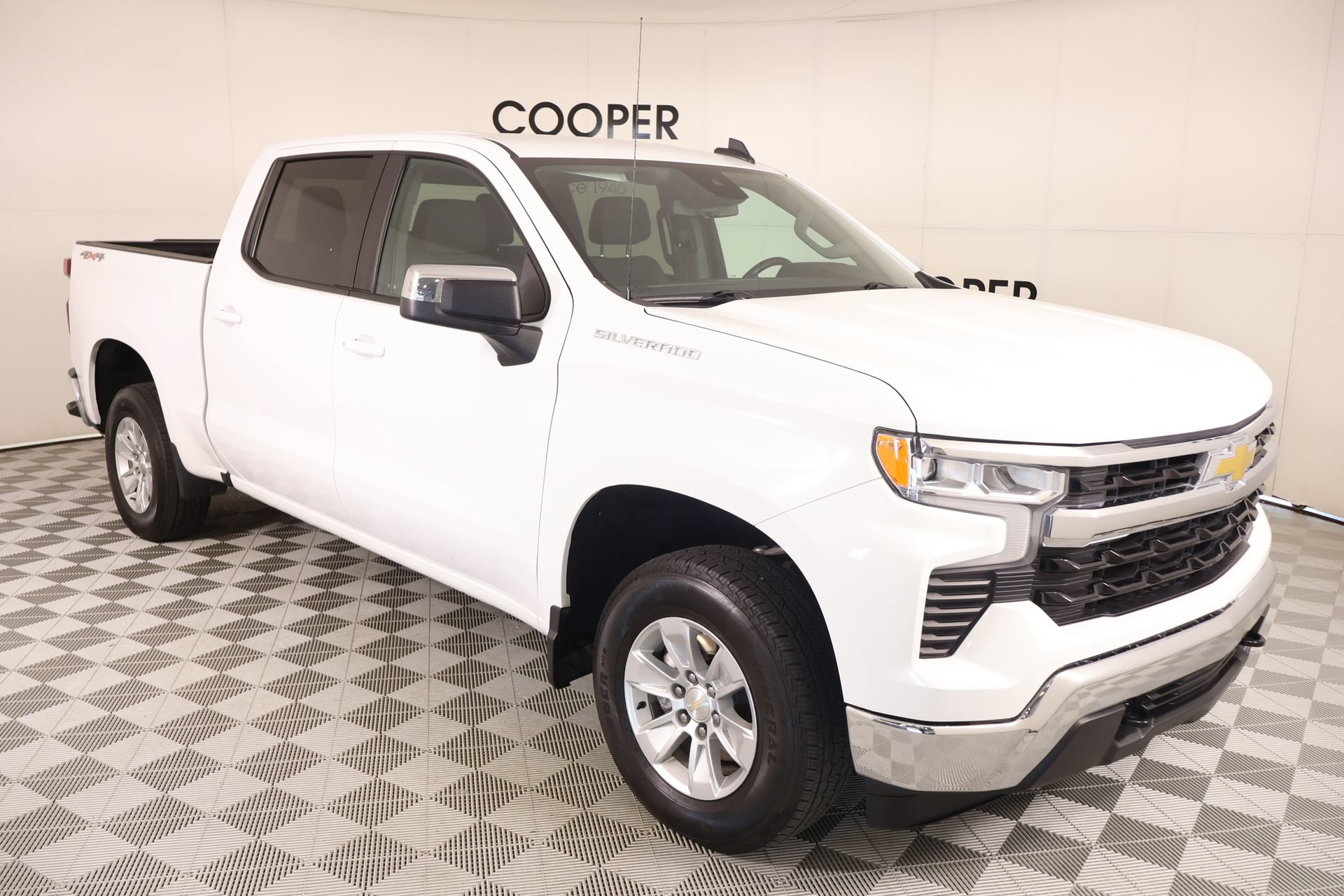 Used 2023 Chevrolet Silverado 1500 LT w/ Protection Package