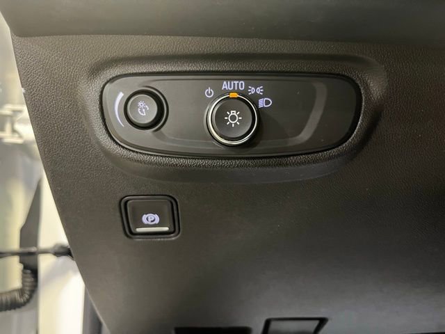 Used 2021 GMC Terrain SLE w/ Driver Convenience Package image 14