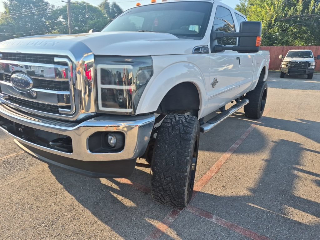 Used 2016 Ford F250 Lariat w/ Lariat Interior Package AWD/4WD image 5