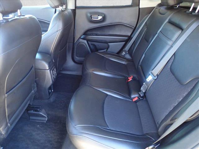 Used 2020 Jeep Compass Latitude FWD image 9