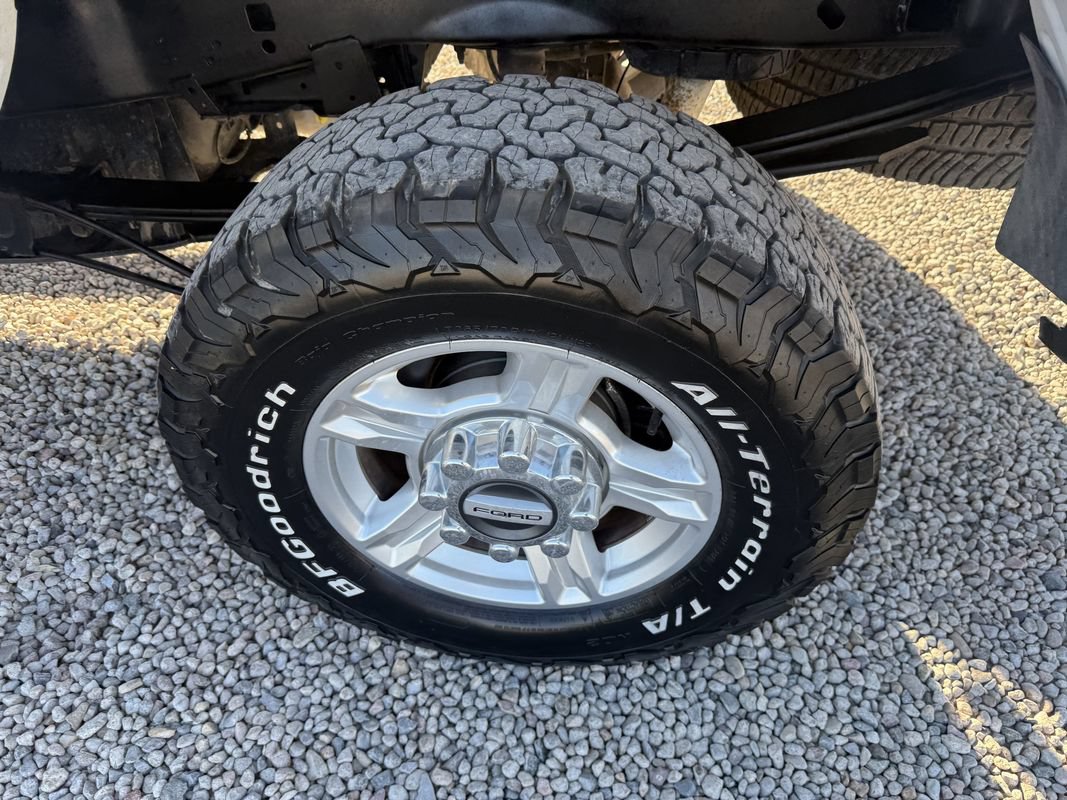Used 2017 Ford F250 XLT w/ XLT Value Package AWD/4WD image 36