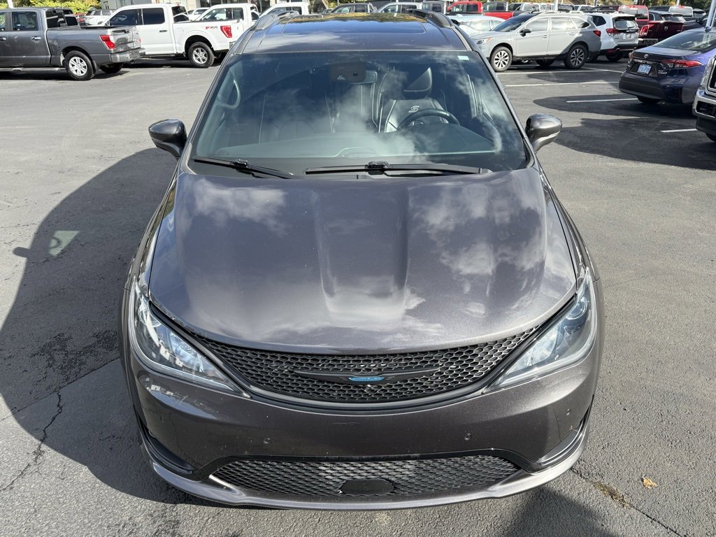 Used 2020 Chrysler Pacifica Limited w/ Advanced Safetytec Group image 9