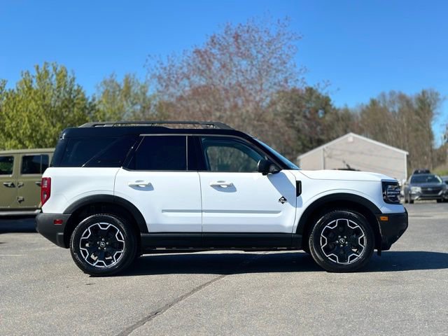 Used 2025 Ford Bronco Sport Outer Banks w/ Outer Banks Tech Package+ AWD/4WD image 7