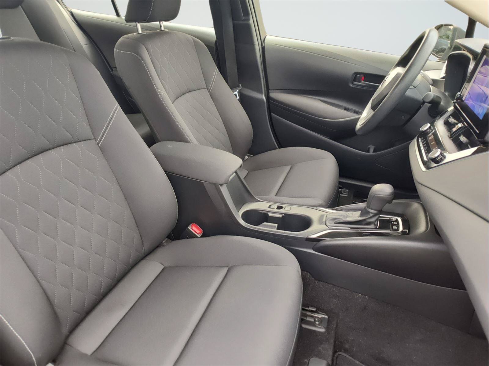 Used 2023 Toyota Corolla LE w/ LE Convenience Package FWD image 15