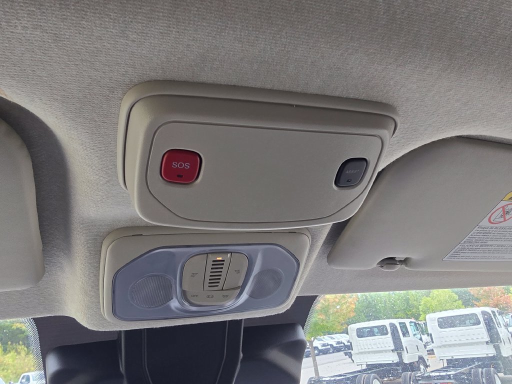 Used 2025 RAM ProMaster 2500 w/ U-Haul Equipment Group FWD image 31