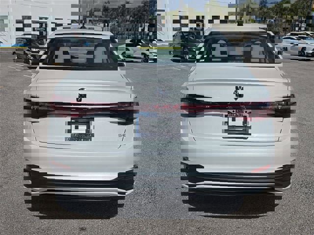 New 2026 Volkswagen Jetta SE image 4