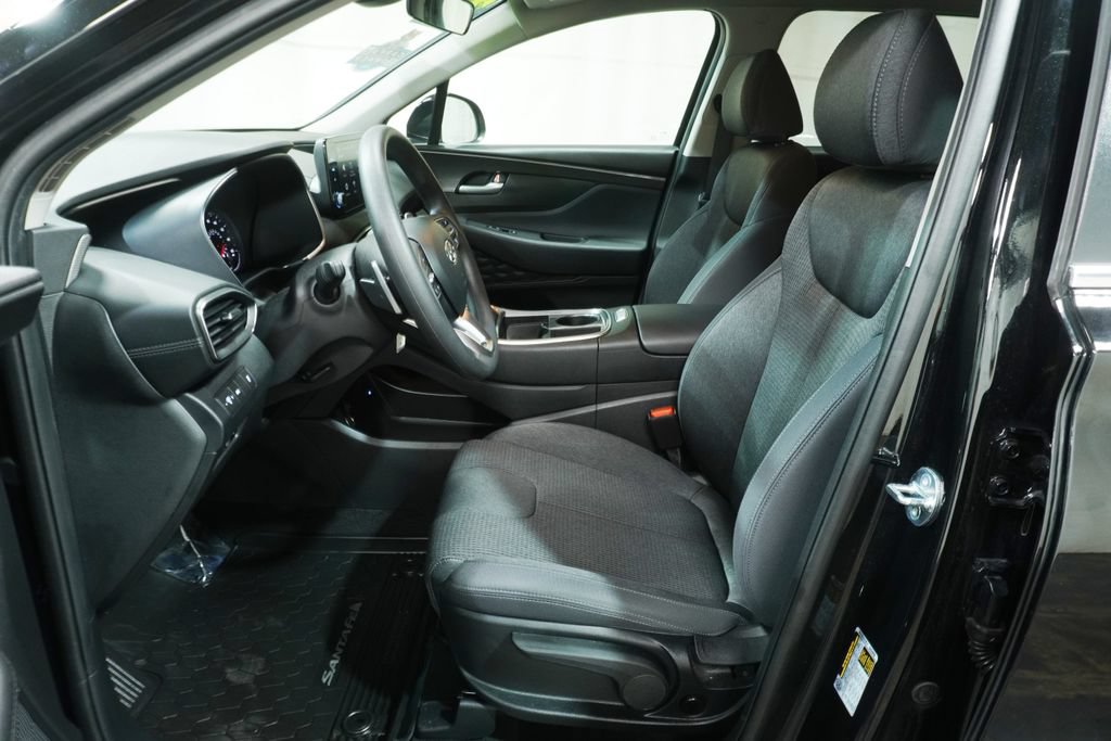 Used 2023 Hyundai Santa Fe SE FWD image 11