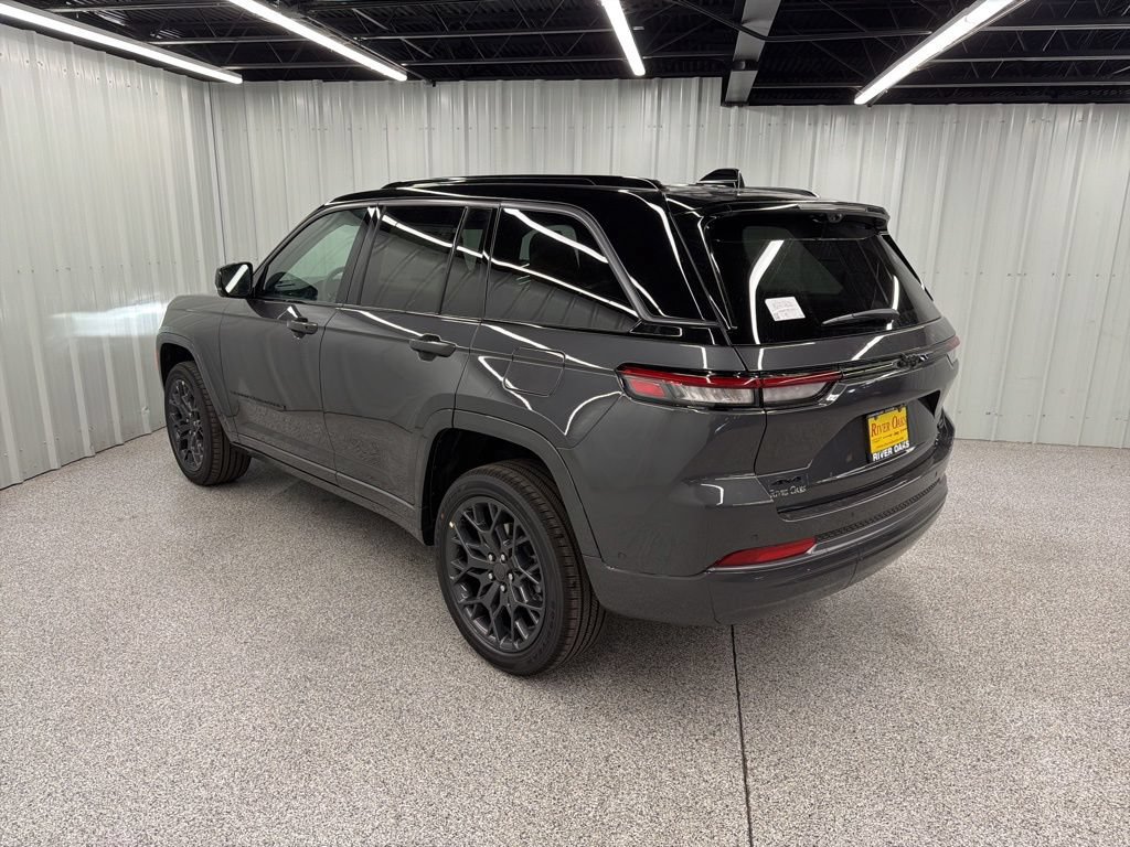New 2026 Jeep Grand Cherokee Summit AWD/4WD image 4
