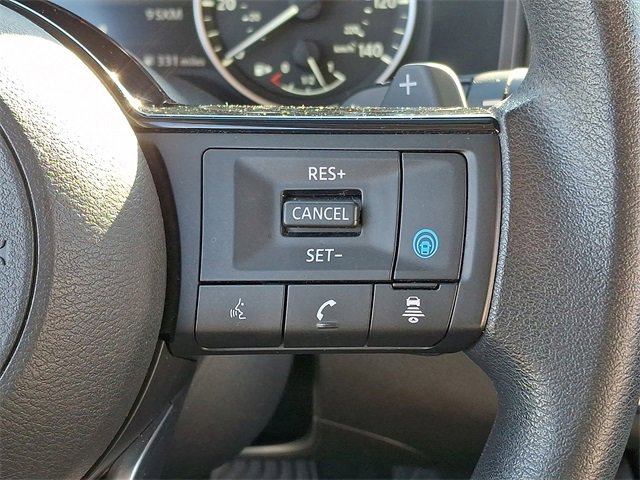 Used 2023 Nissan Rogue SV image 23