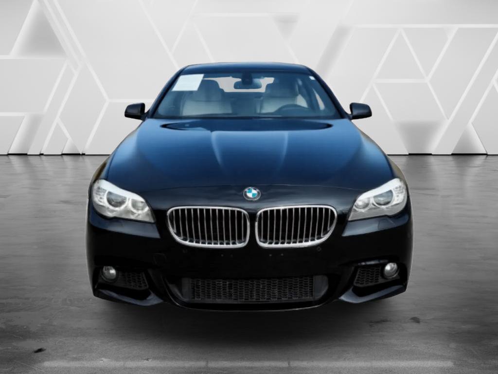 Used 2012 BMW 535i xDrive Sedan image 3