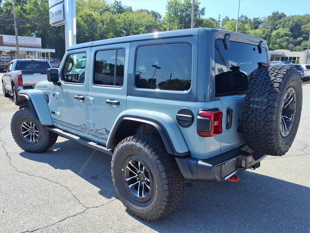 New 2026 Jeep Wrangler Unlimited Rubicon w/ Rockslide Package AWD/4WD image 6